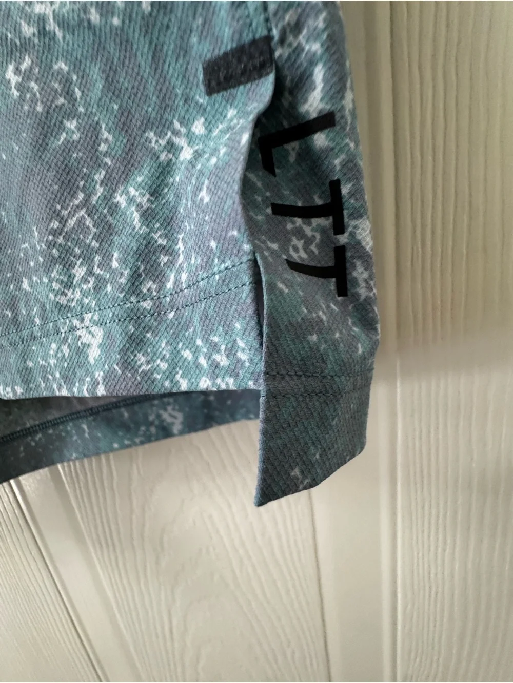 lululemon athletica Gray Teal Patterned Swim Hybrids